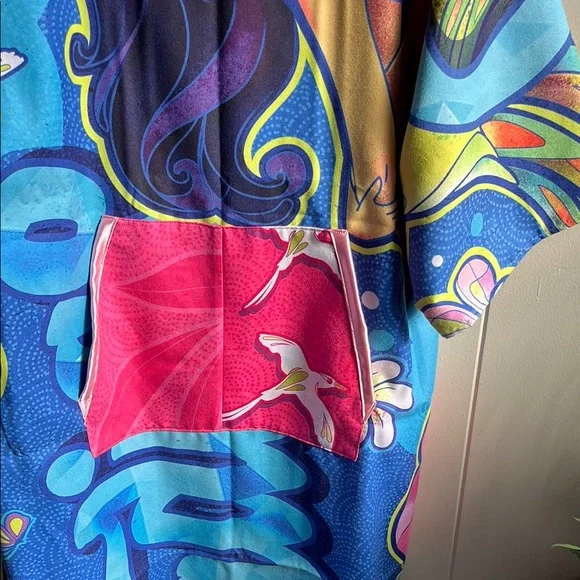 Surfer Towel Hooded Poncho - Picture 7 of 9